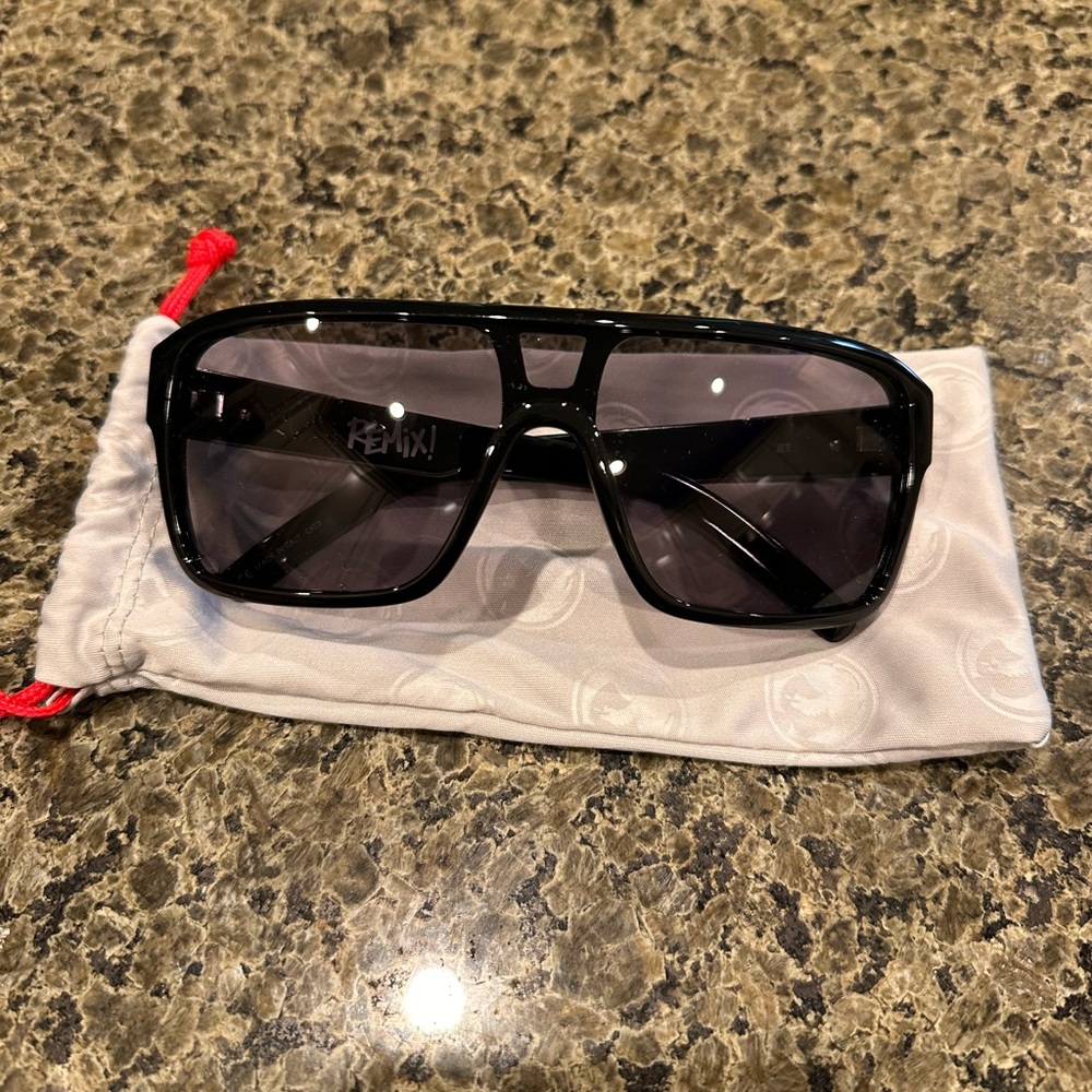 Stylish Black Sunglasses for Men